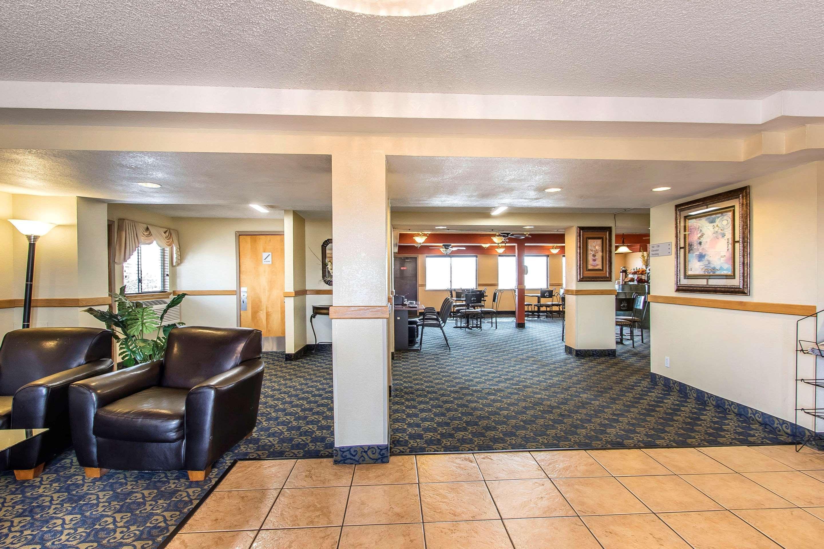 Brentwood Inn Clinton Εξωτερικό φωτογραφία